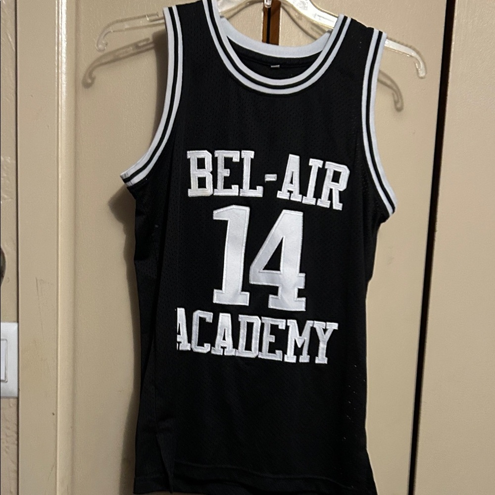 Black Bel-Air Academy Jersey - Picture 5 of 6